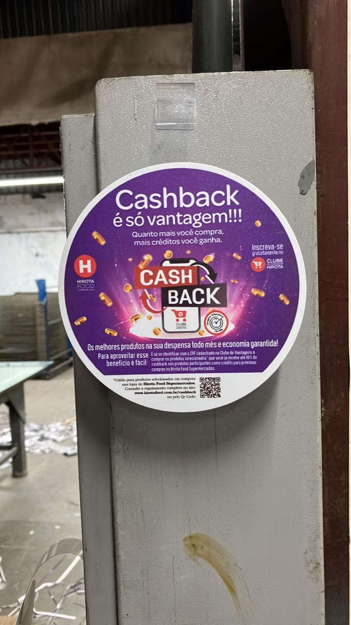 Wobbler promocional em gôndola