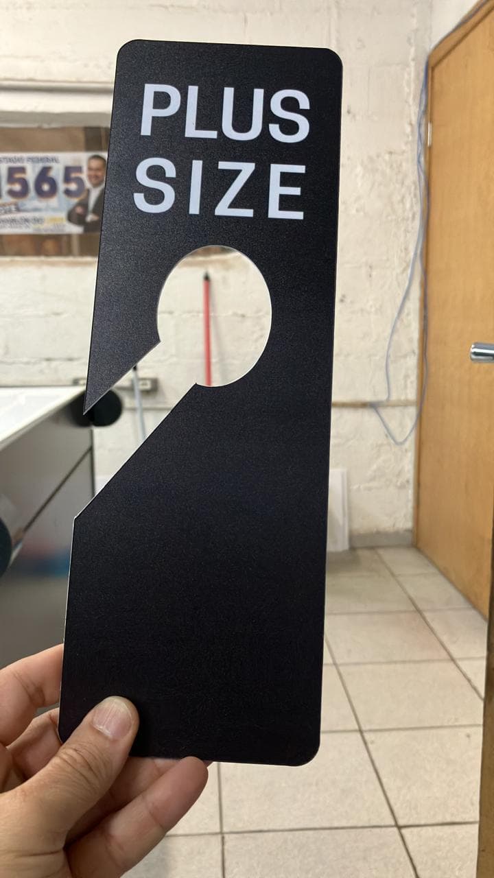 Tag para roupas em loja de departamento